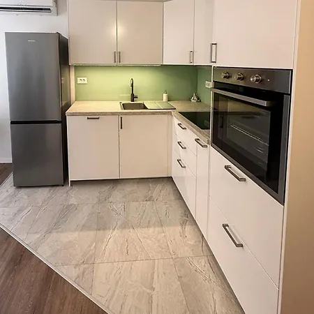 Angie&dee Apartment *