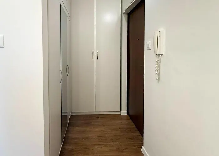 Angie&dee Apartment Split